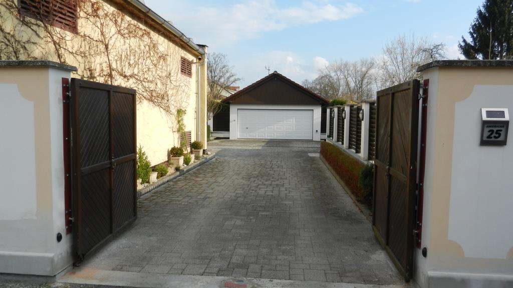 Apartment Pension Stark Františkovy Lázně Extérieur photo